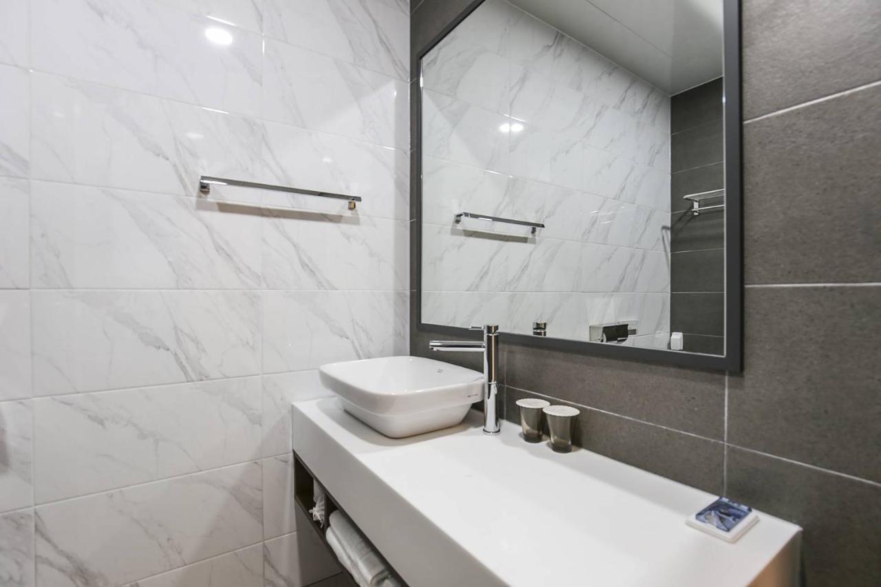 Hotel Demer Мокпо Екстериор снимка