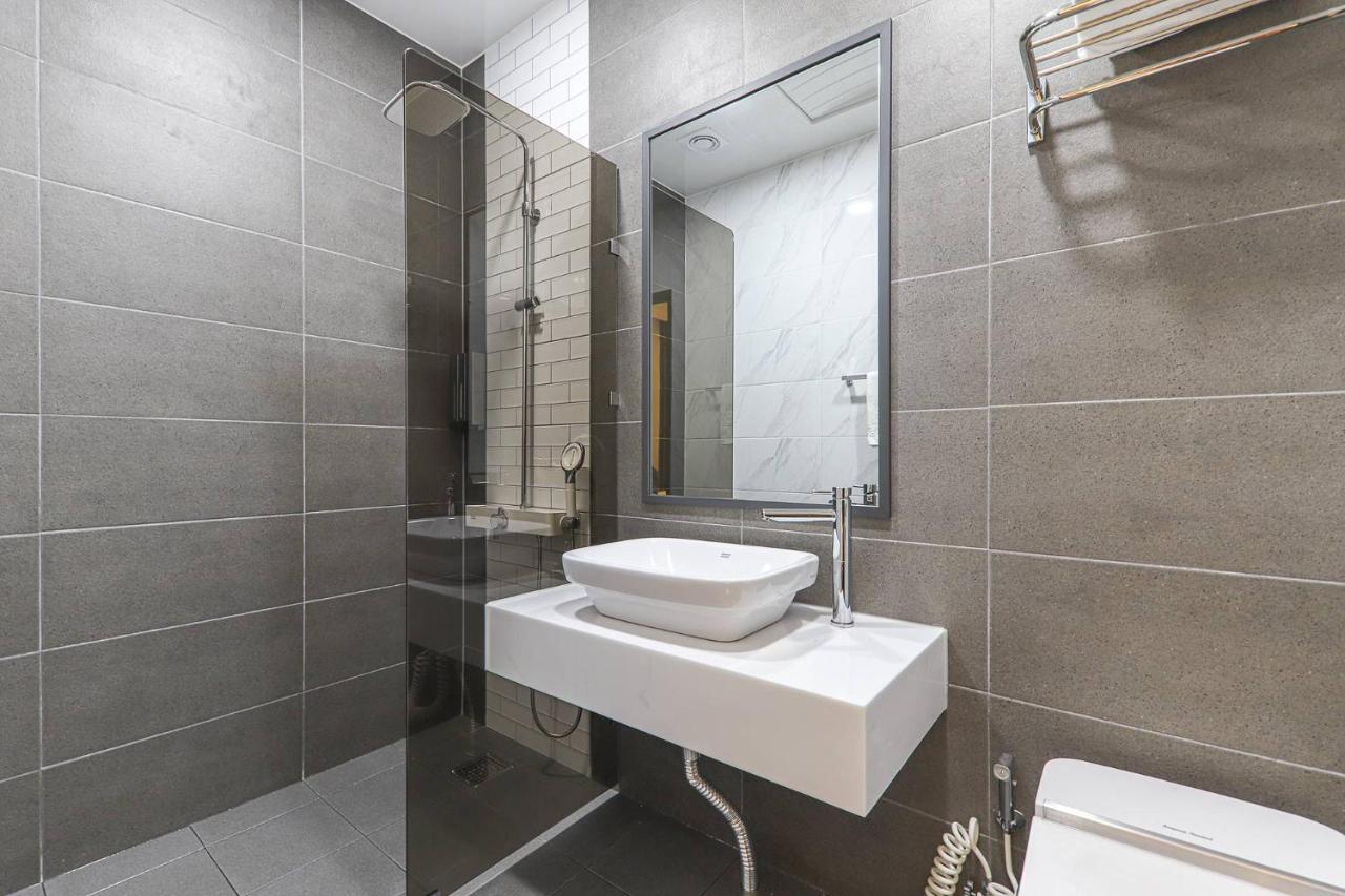 Hotel Demer Мокпо Екстериор снимка