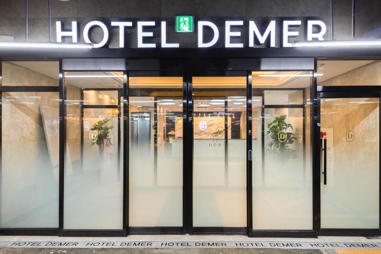 Hotel Demer Мокпо Екстериор снимка